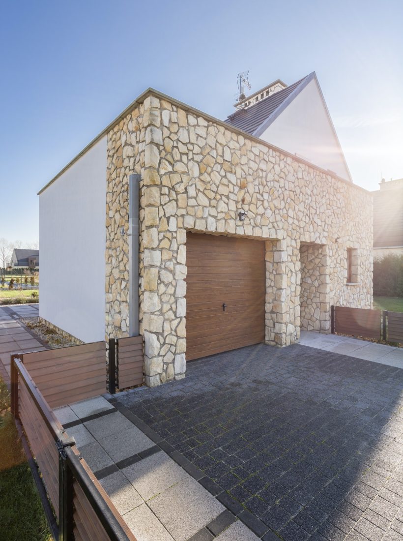 beautiful-house-in-the-suburbs.jpg beautiful-house-in-the-suburbs.jpg